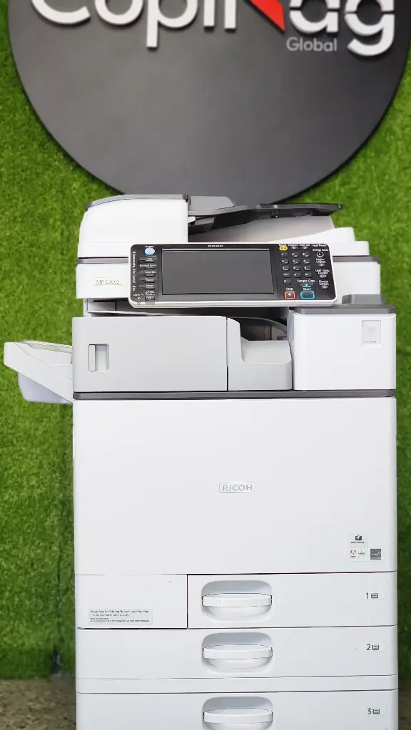 FOTOCOPIADORA RICOH MP C3003 (REFURBISHED)
